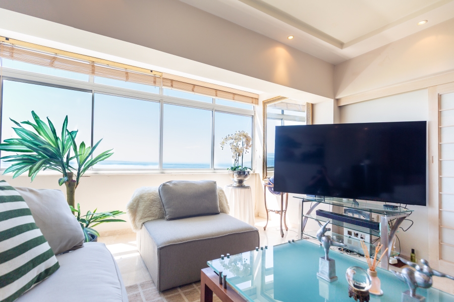 2 Bedroom Property for Sale in Mouille Point Western Cape